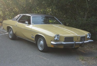 1973OldsCutlassSupreme_01_700.jpg