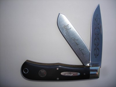 BUCK 2000 Trapper 002.jpg