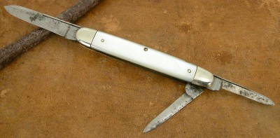 Blade Open DSCN8032.JPG