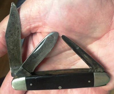 Cattle knife 2.jpg