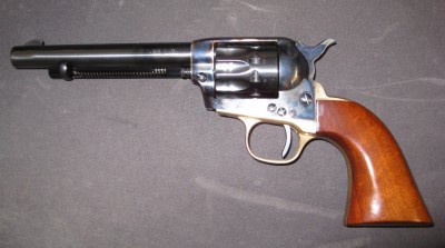 Uberti Cattleman.JPG