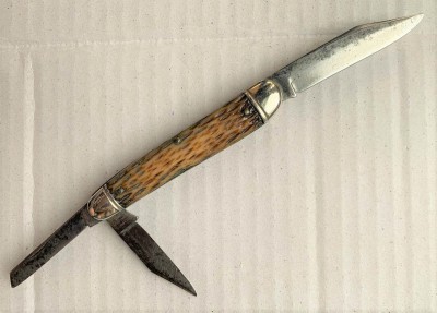 Schrade-Walden Whittler2.jpg