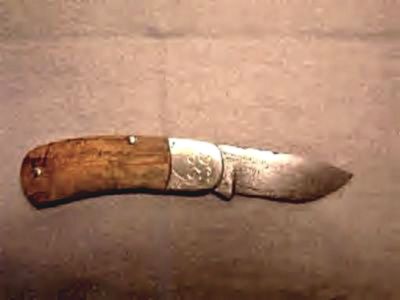 Gary DeBrock Custom Gent's knife.jpg