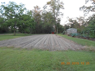 We have started to downsize our gardens, gettin' to old for all that fun work.