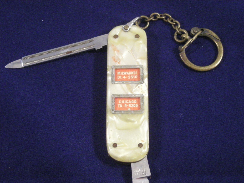 Adver 002.jpg