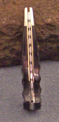 Here is the file work on the back springs, very rudimentary and probably one of the first knives that I attempted to to file work on.
