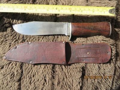 Union Cutlery Bearcat and sheath.jpg