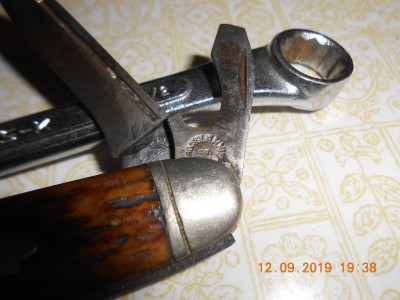 Crucibal Knife Co tang stamp