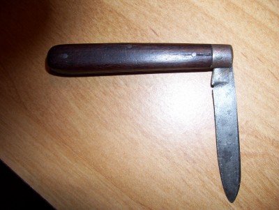 Olde knife 003.JPG