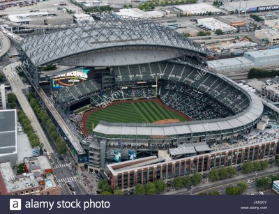 aerial-view-of-safeco-field-retractable-roof-baseball-stadium-seattle-JKN20Y.jpg