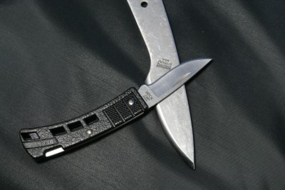 CanonXTiEFS1855mmf3_55_6ISBuckLockback007.jpg