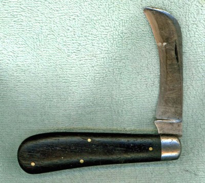 Schrade Cut Co Hawkbill 2.jpg