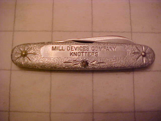 Schrade752Closed1.JPG