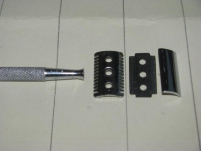EvansMiniSafetyRazor2.JPG