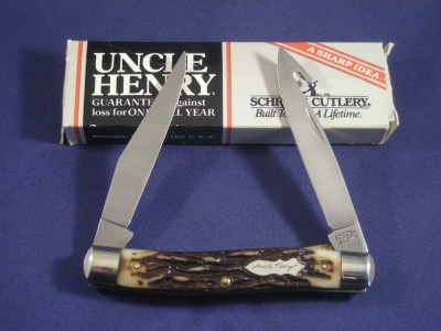 877UH 001.jpg