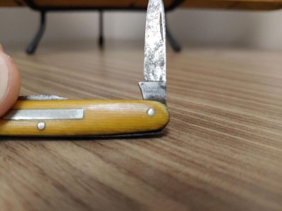 mystery knife 10.jpg
