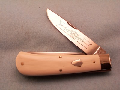 GEC 23 Pioneer Ivory Casien.jpg