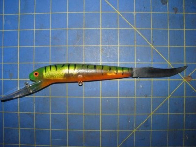 JapanFishingLureHandleKnife.JPG