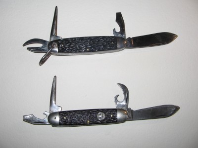 scout knives 001.JPG