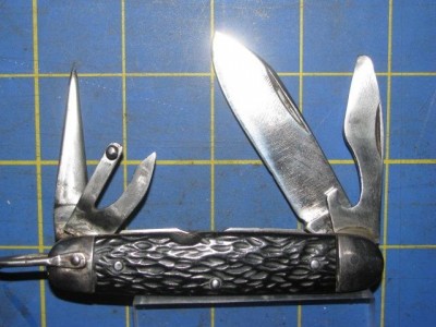 HighCarbonSteelNOScoutKnife1.JPG