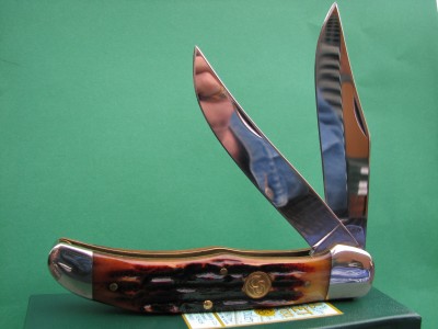 Amber Stag Bone Folding Hunter