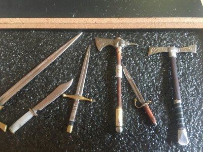 miniknife.jpg
