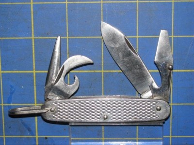 KingstonMetalHandle1.JPG