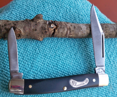Frontier blk 41P4 2 blade_b.png