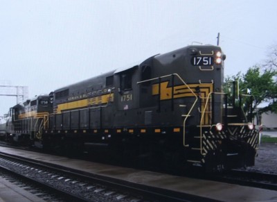 A&B 1751 and 1758 EMD GP9 moving freight.jpg