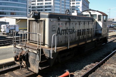 Amtrak EMD SW1000R 796.jpg