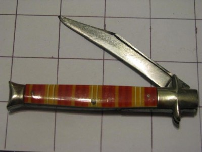 MutualCutleryChicagoCandyStripeFishtailJack1.JPG