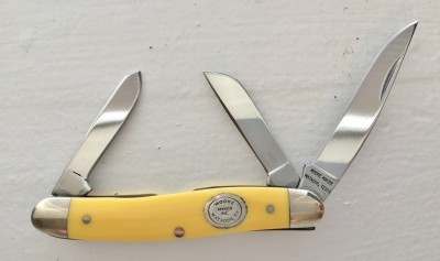 Moore Maker 3300, before CCC went out of business in '07 and Bear&amp;Sons made these.