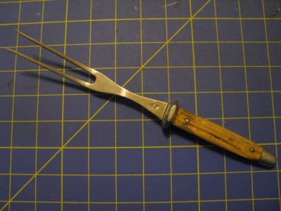 QueenCarvingFork-.50 001.jpg