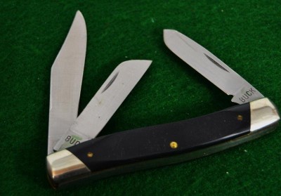 12. Schrade made Buck 301.jpg