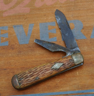 Schrade DE peachseed jack.jpg