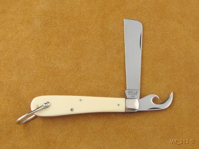 S702 ivory.jpg
