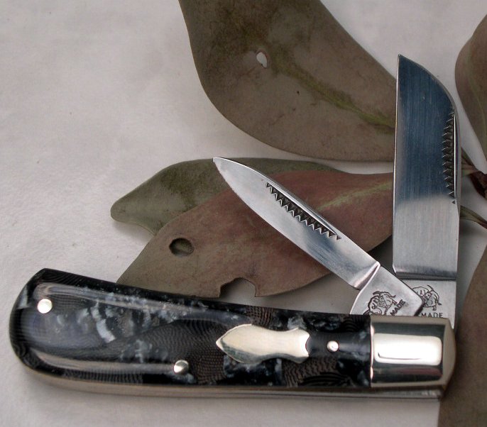 Bulldog 2blade cotton sampler.jpg