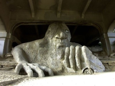 AAPK Bridge Troll Seattle.jpg