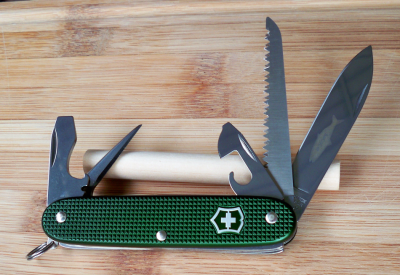 Vic Farmer Alox Green_a.png