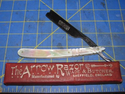 Wade&ButcherPearlRazor 001.jpg