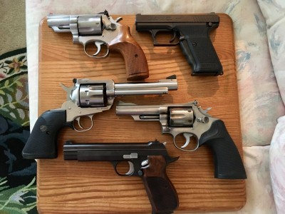 guns.jpg