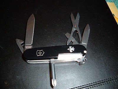 boy-scout-swiss-army-victorinox_1_594048354d5b4678dd7d3a69bd1b6f36 (1).jpg