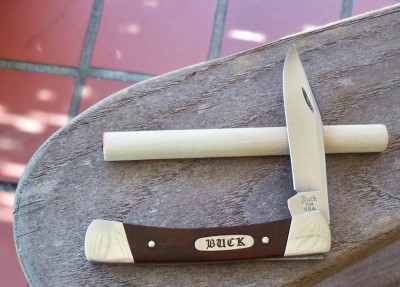 Buck 704 _a.JPG