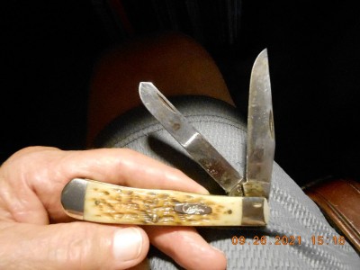 The stains and pits willnot hinder this one from being a great EDC.