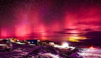 The-spectacular-aurora-australis-captured-from-Casey-Station-in-the-Antarctica.jpg
