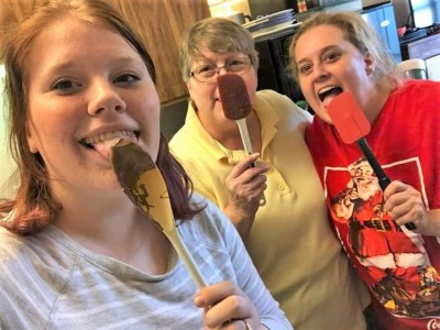 Granddaughter Grace, Cheryl, Daughter Amy