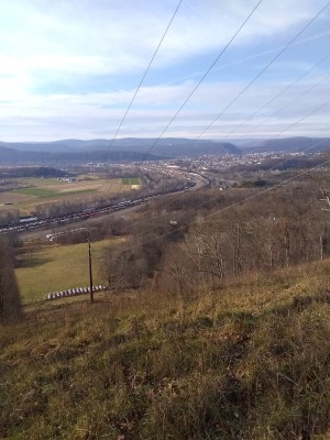 2021-12-23_14-55-25_-_hiking.jpg