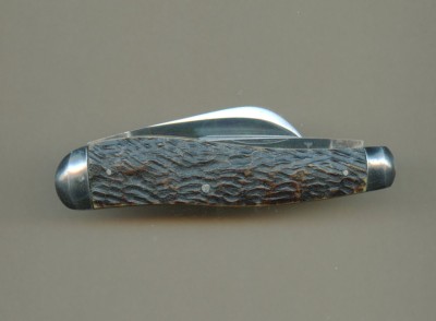 Wostenholm jigged bone  123.jpg
