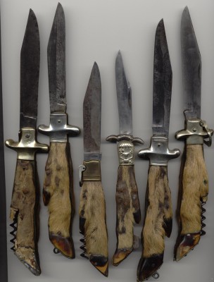 deerfoot knives.jpg