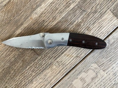 switch blade.jpg